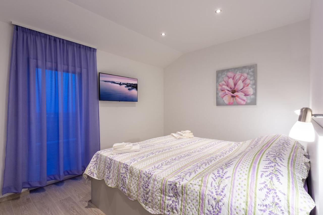 Villa Secluded House - Guaranteed Privacy - Heated Pool Klis Exterior foto