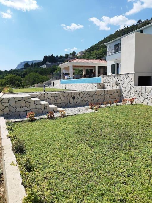 Villa Secluded House - Guaranteed Privacy - Heated Pool Klis Exterior foto